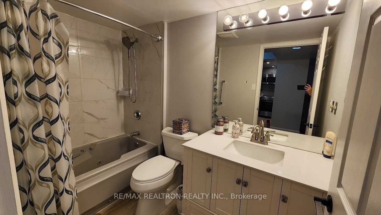 7 Broadway Ave, unit 211 for rent - image #25