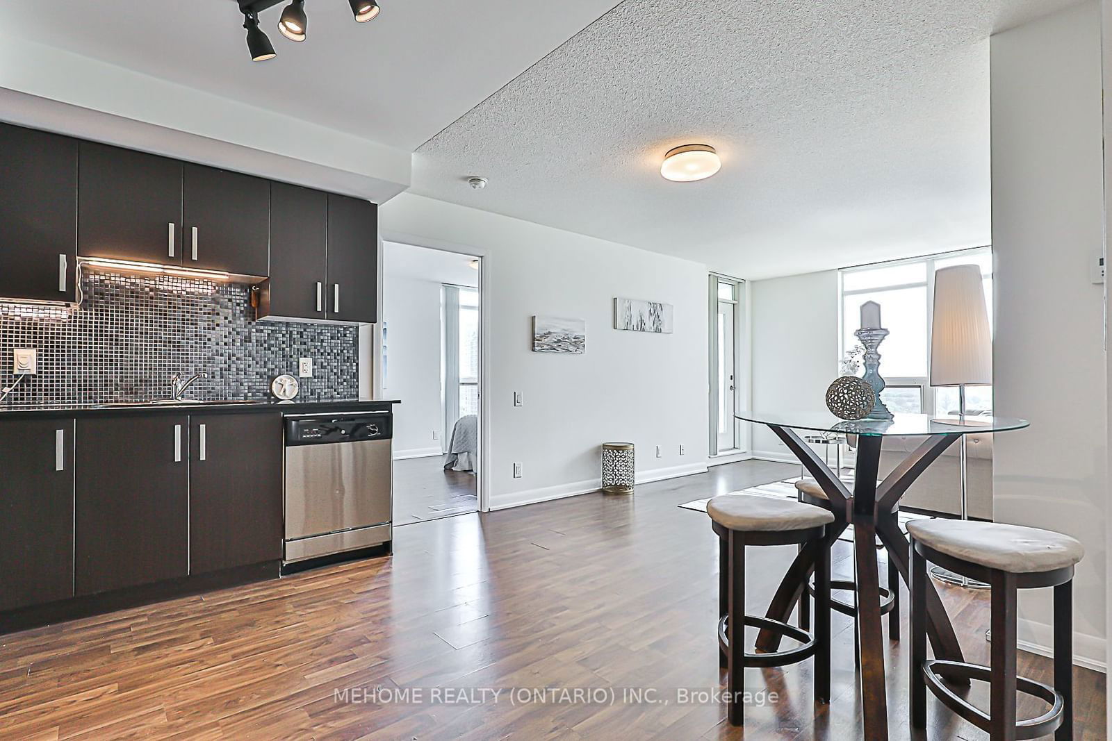 17 Anndale Dr, unit 1616 for sale - image #12