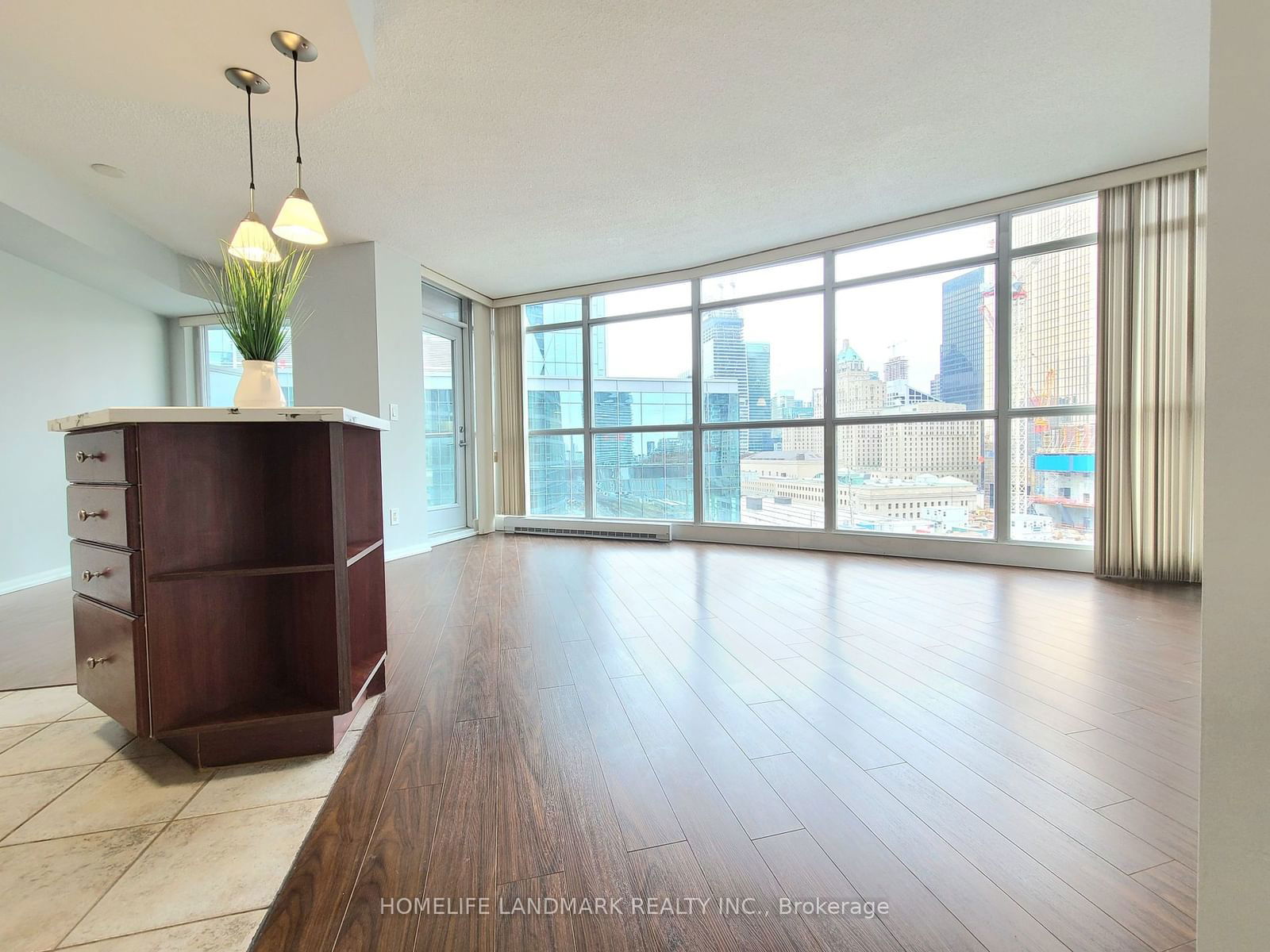 18 Yonge St, unit 1303 for sale