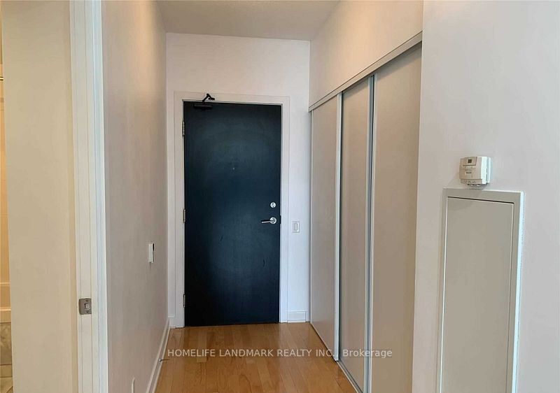 33 Charles St E, unit 1604 for rent - image #8