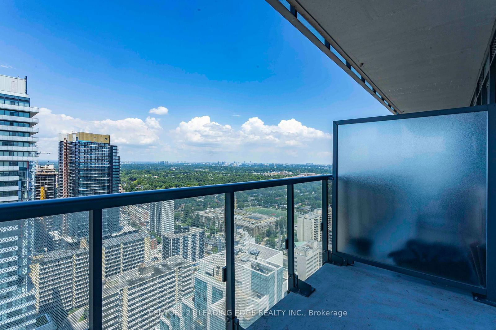 125 Redpath Ave, unit 3403 for sale - image #33