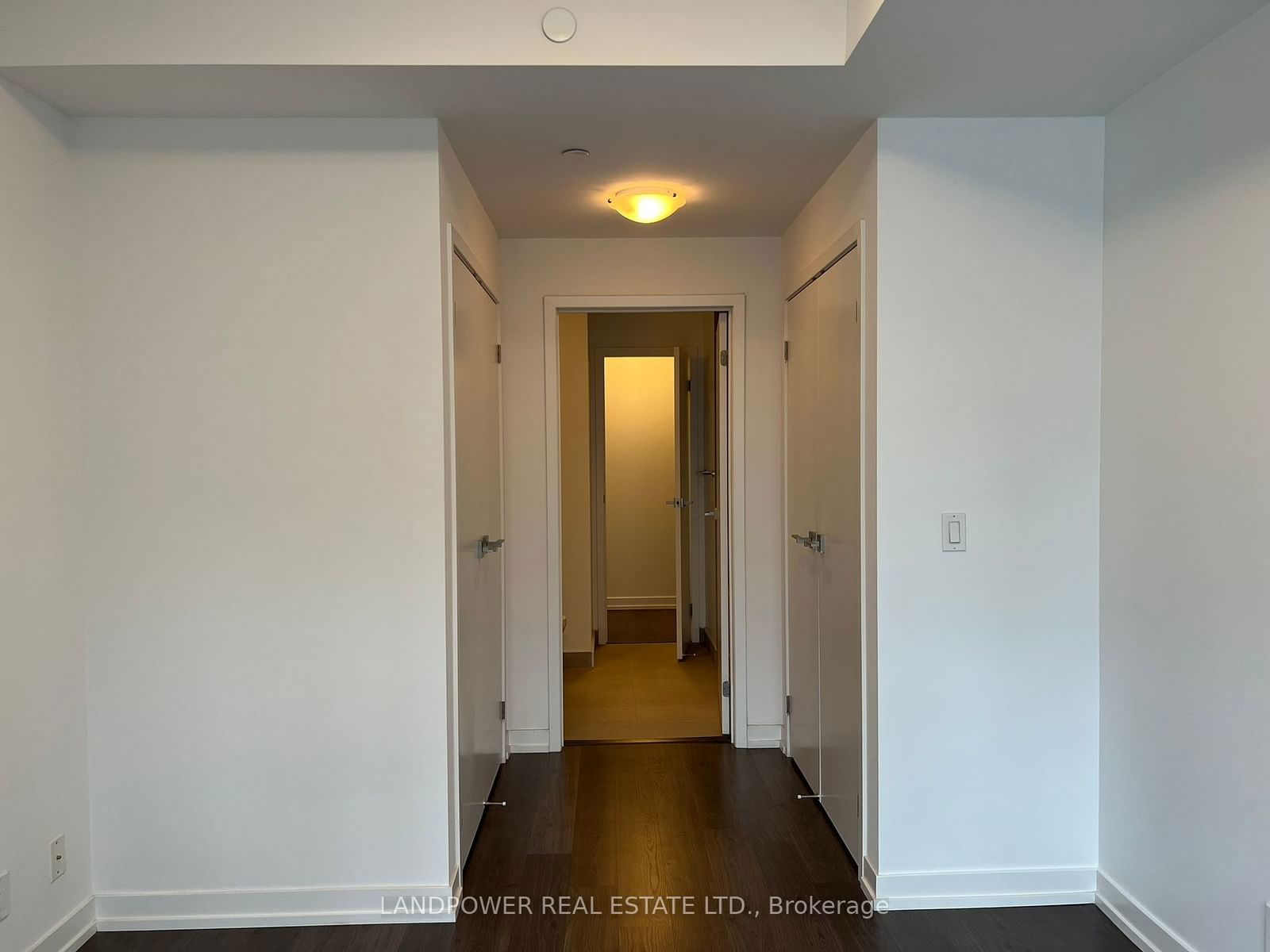 98 Lillian St, unit 815 for rent - image #16