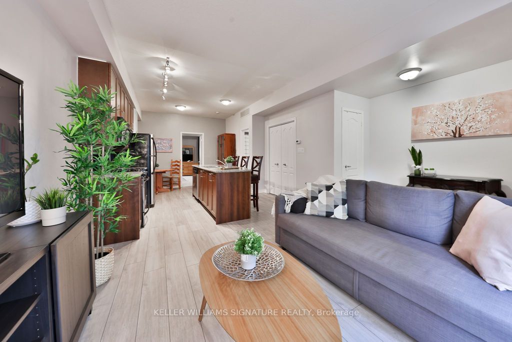 98 Carr St S, unit 7 for sale - image #14