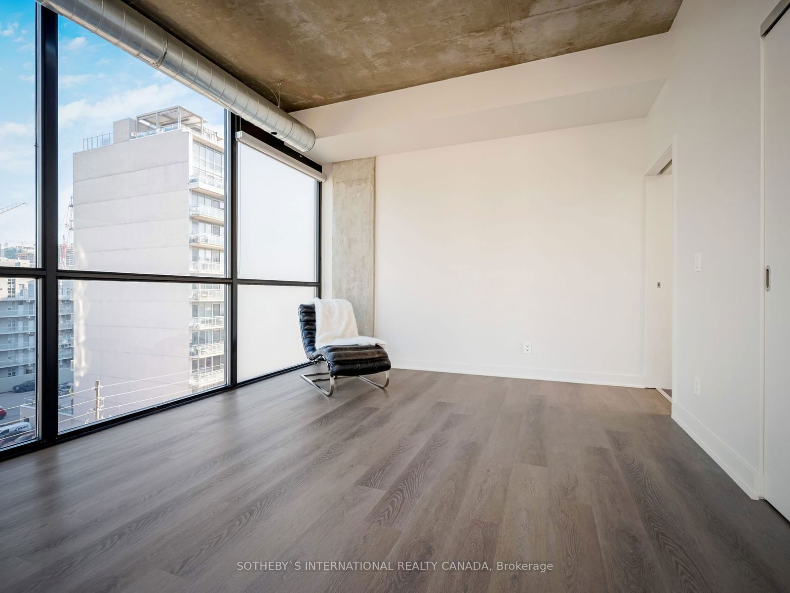 60 Bathurst St, unit 605 for rent - image #19