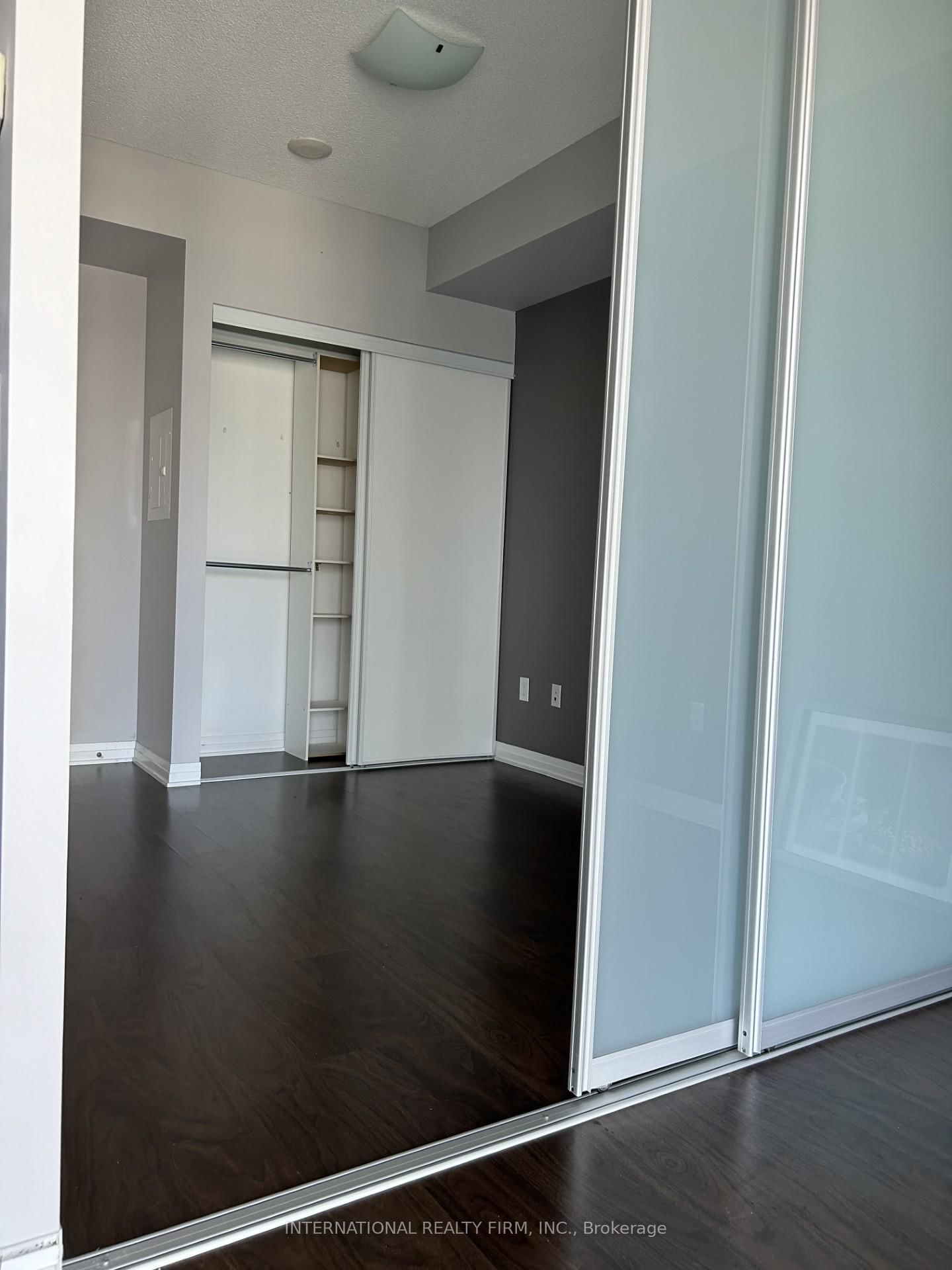 25 Cole St, unit 1204 for rent - image #6