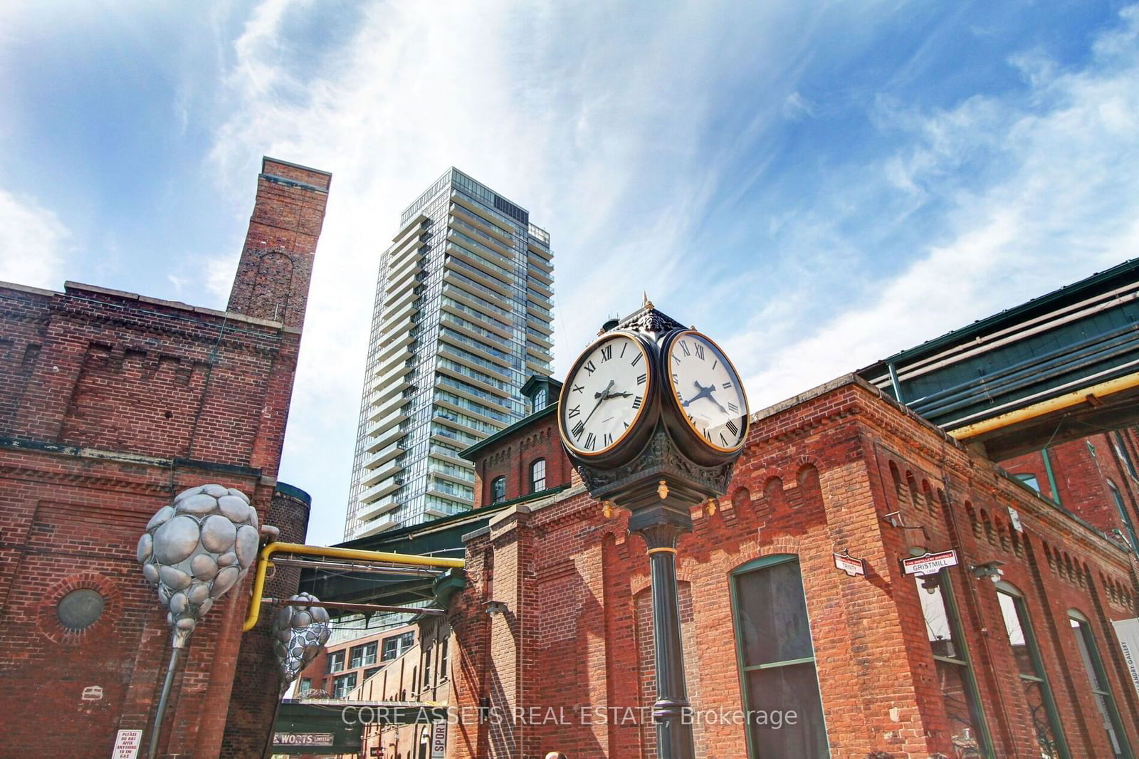 70 Distillery Lane, unit 806 for sale - image #37