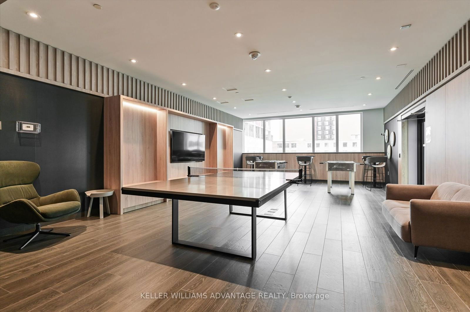 357 King St W, unit 1502 for sale - image #12