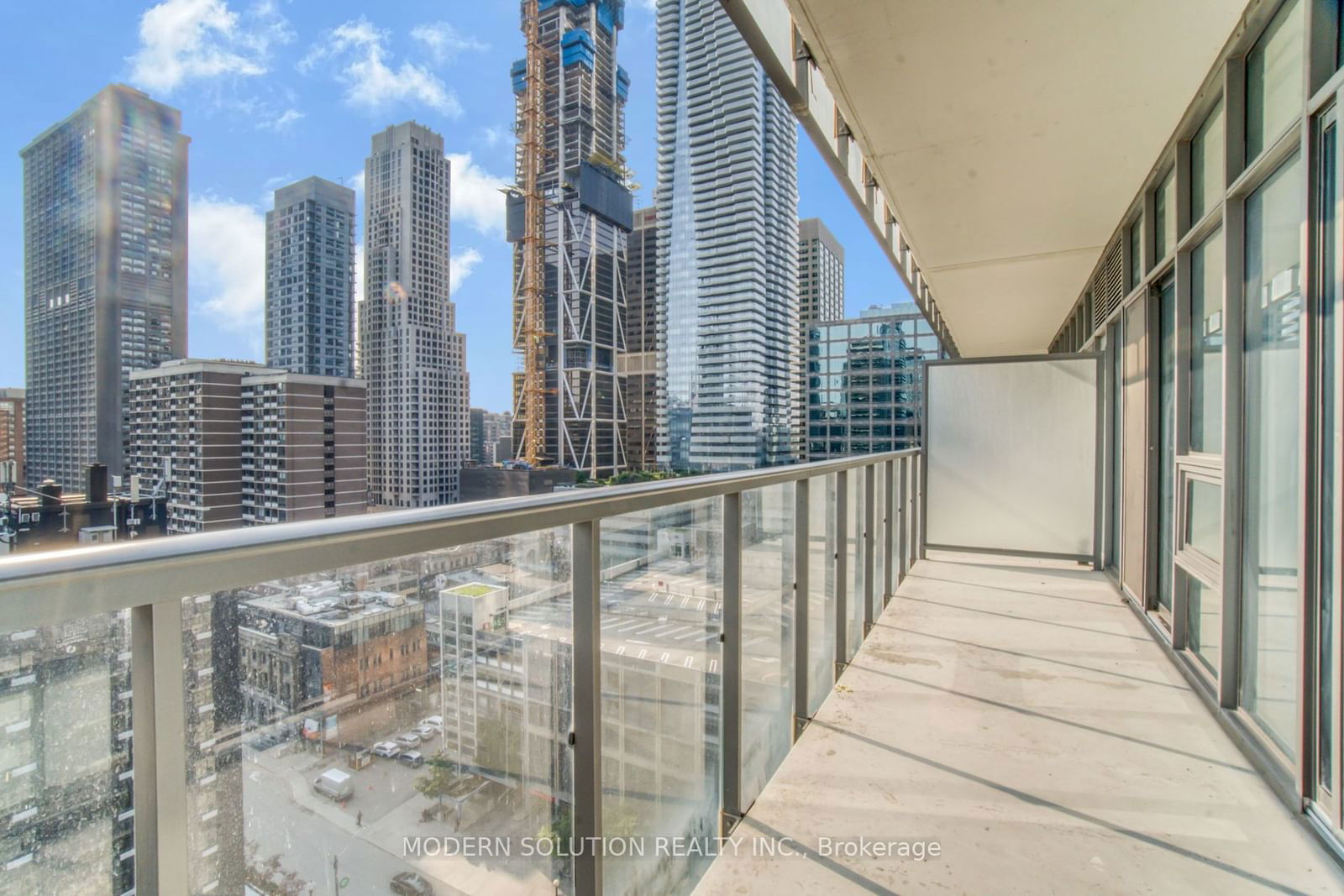 33 Charles St E, unit 1408 for sale - image #20