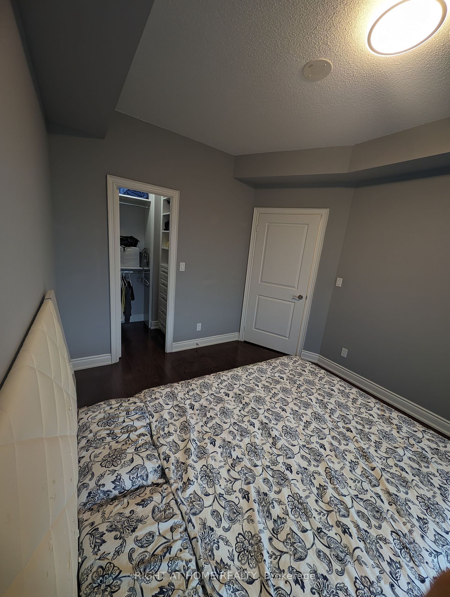 10 Bloorview Pl, unit 1010 for rent - image #8