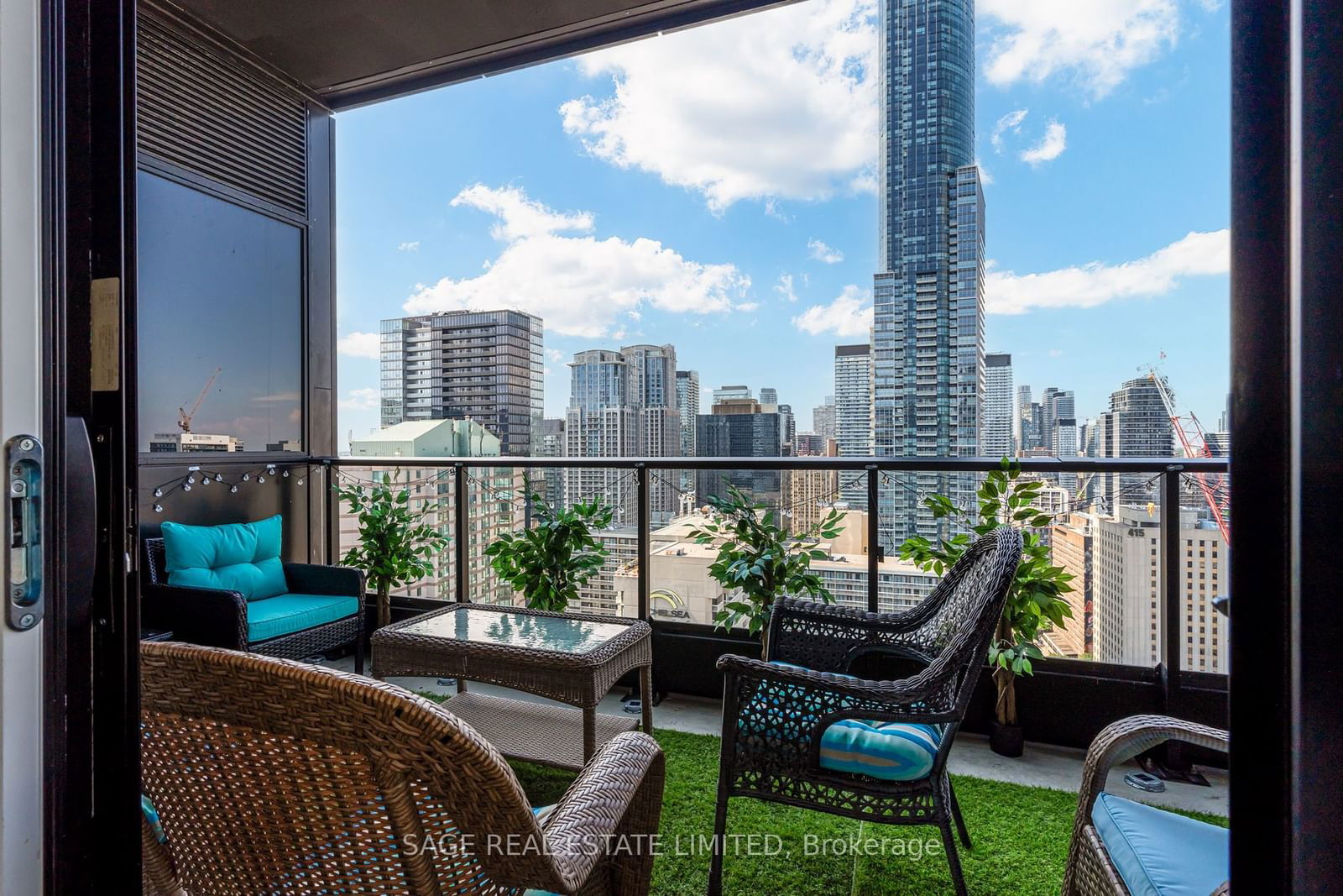 20 Edward St, unit Ph1 for sale - image #32