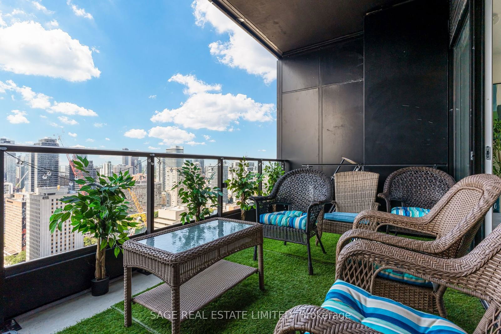 20 Edward St, unit Ph1 for sale - image #34