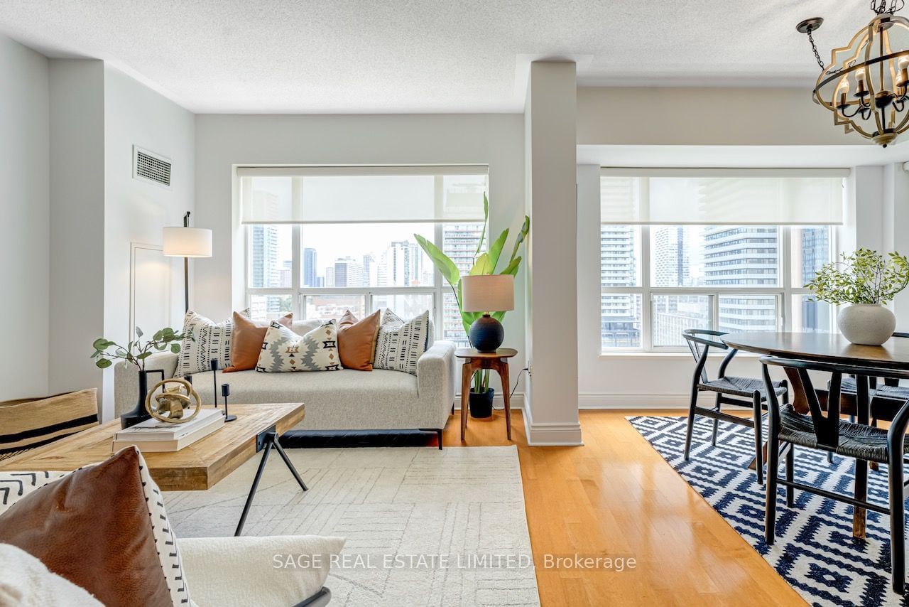 889 Bay St, unit 1612 for sale