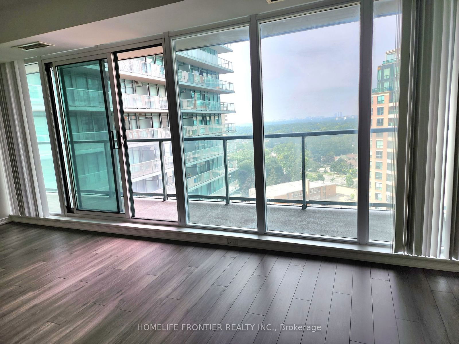 5508 Yonge St, unit 1702 for sale - image #3