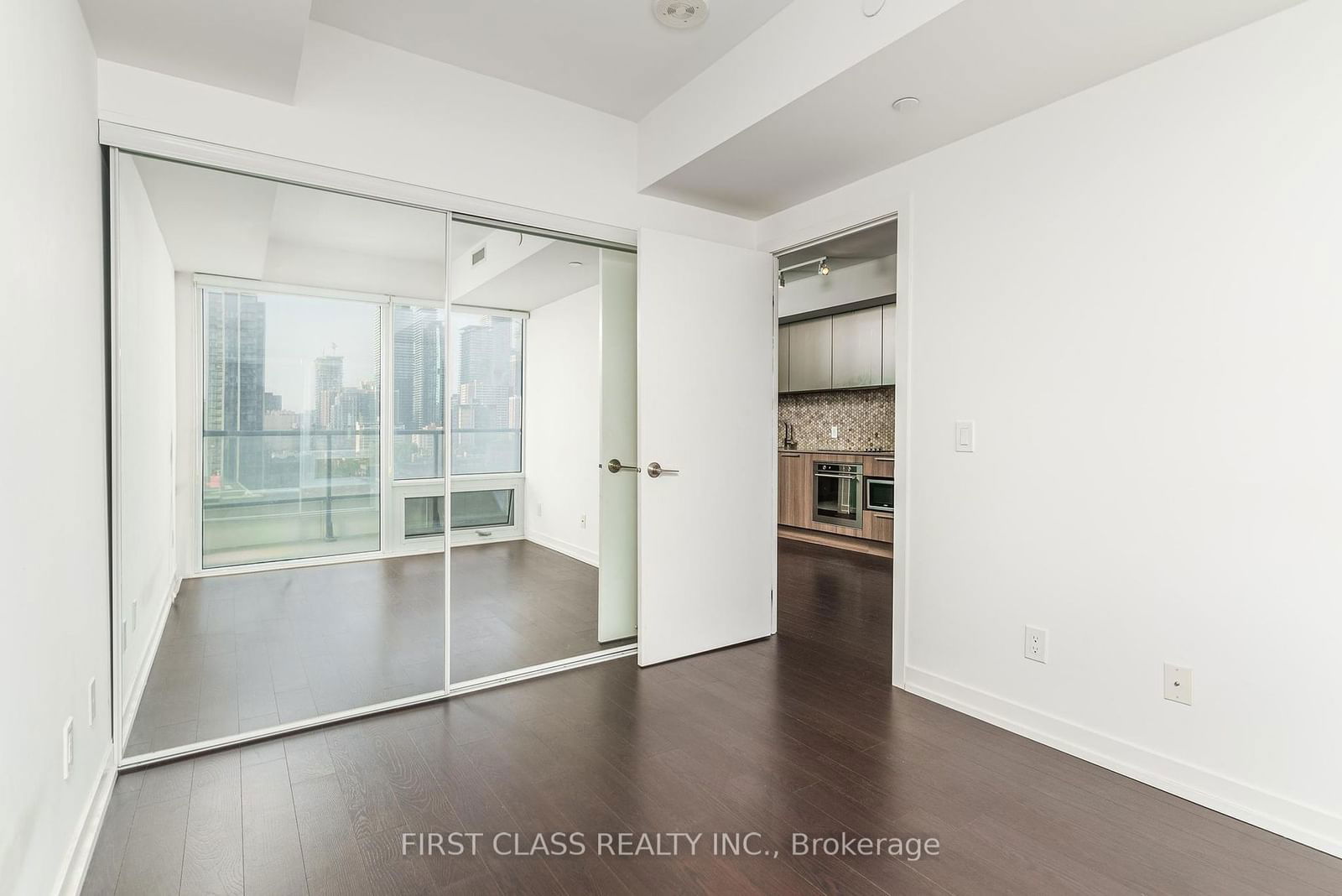 85 Wood St, unit 1711 for sale - image #13