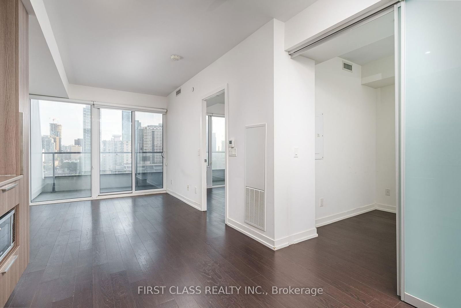 85 Wood St, unit 1711 for sale - image #7