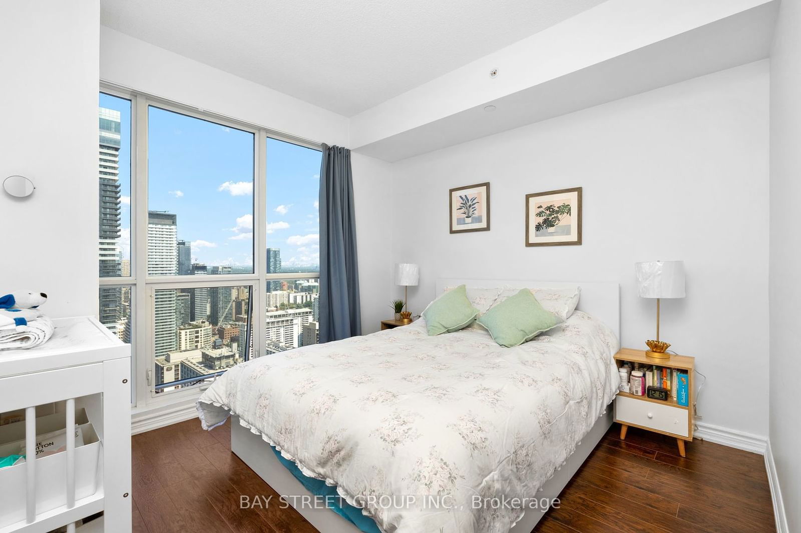 386 Yonge St, unit 4115 for sale - image #14