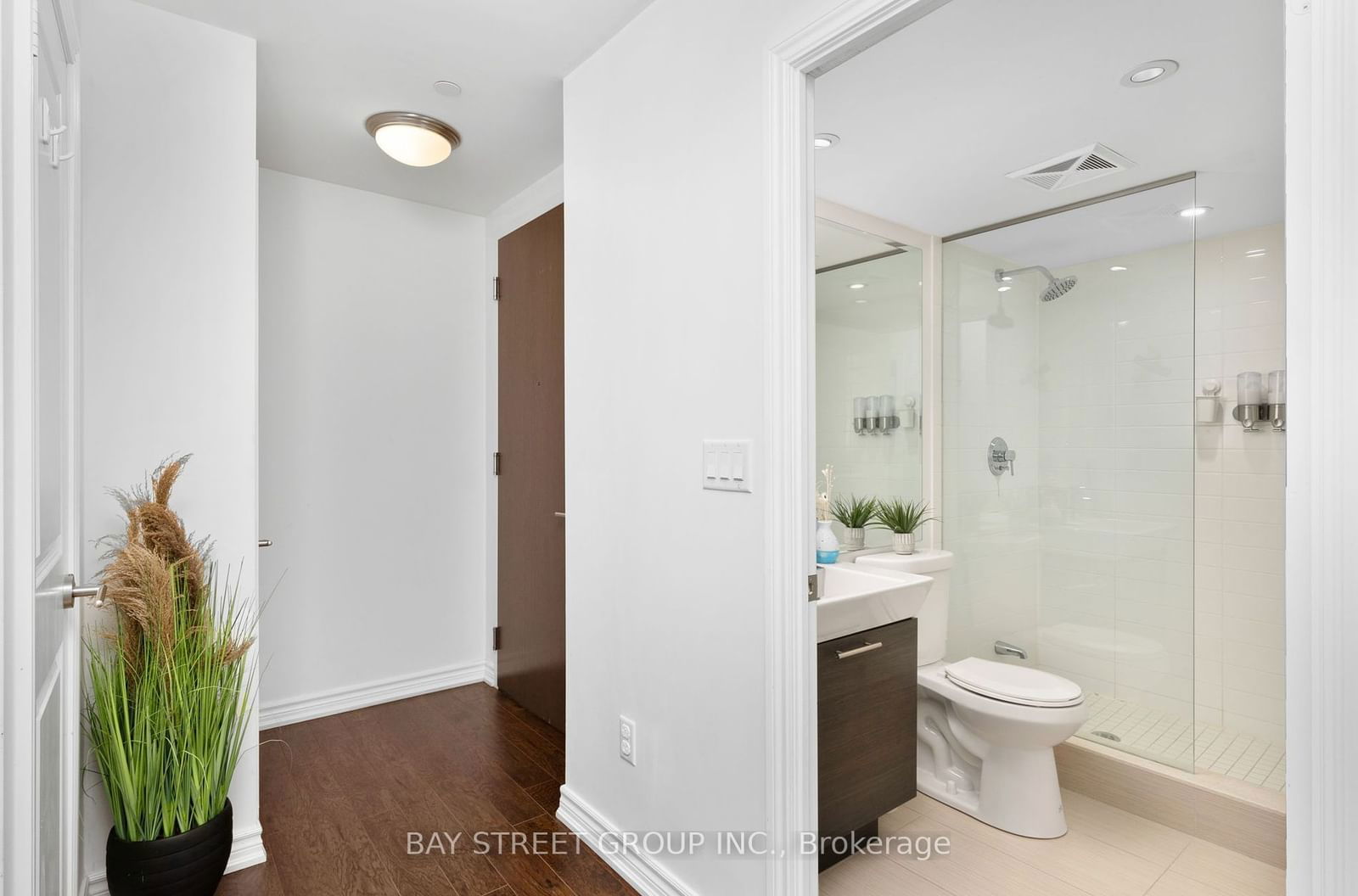 386 Yonge St, unit 4115 for sale - image #22