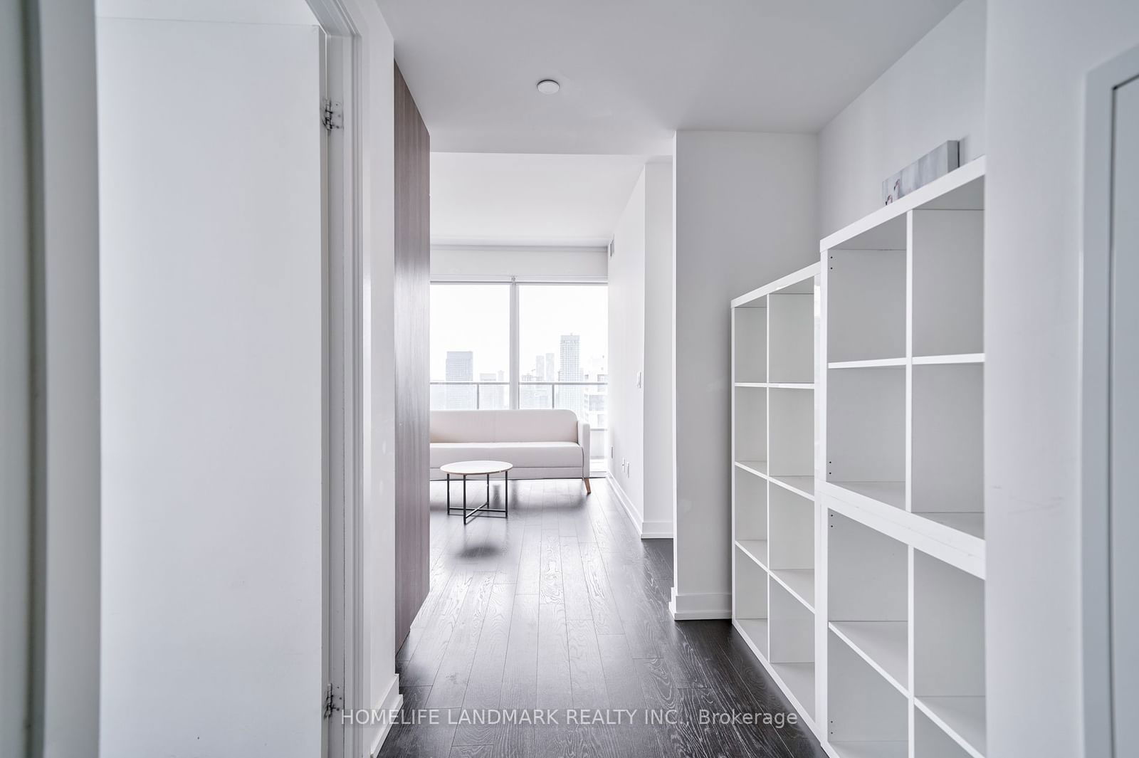 85 Wood St, unit 3716 for rent - image #2