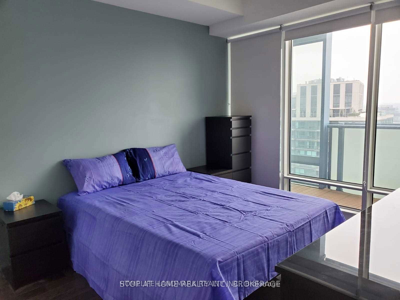 8 The Esplanade, unit 3111 for rent