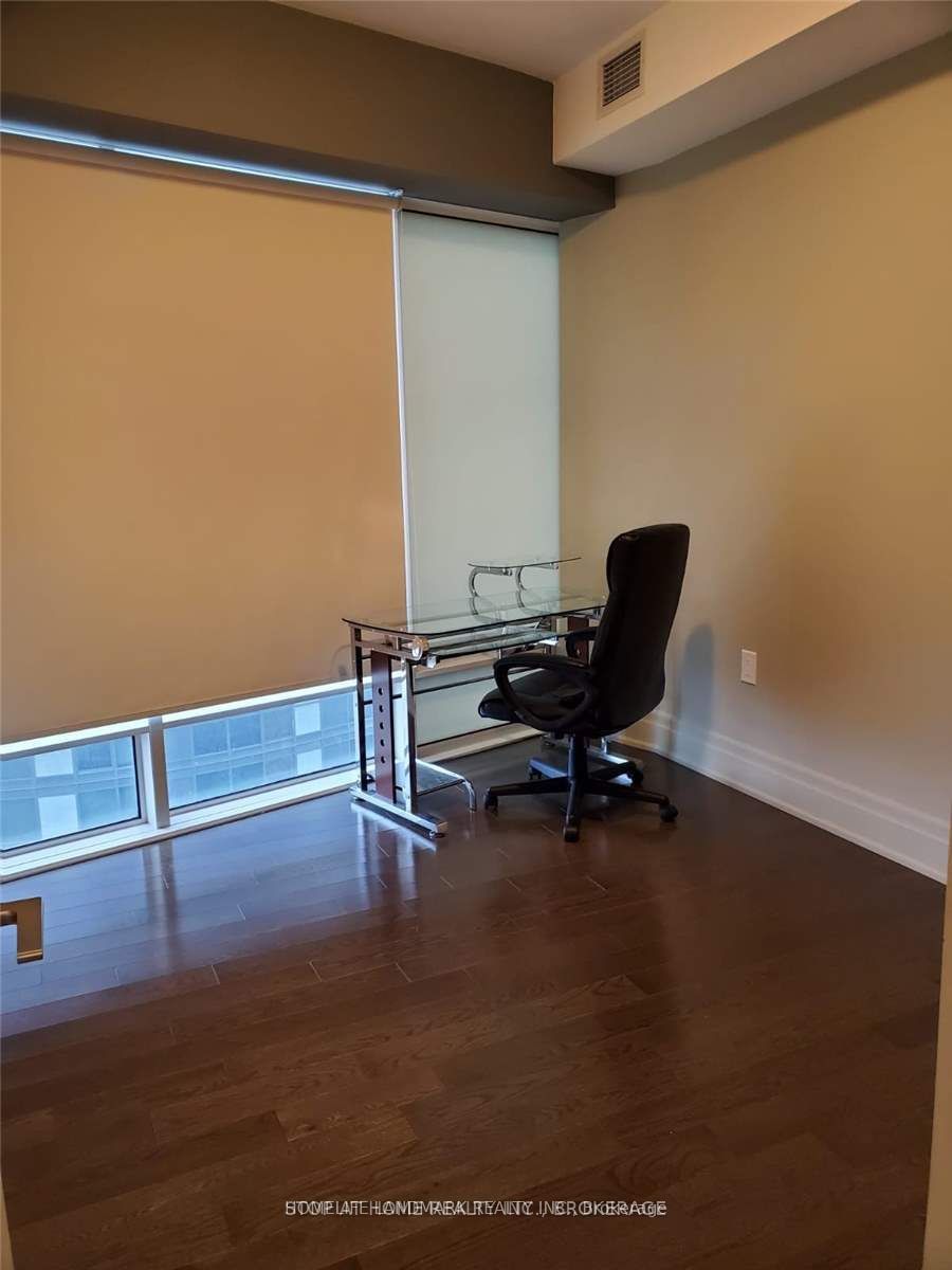 8 The Esplanade, unit 3111 for rent