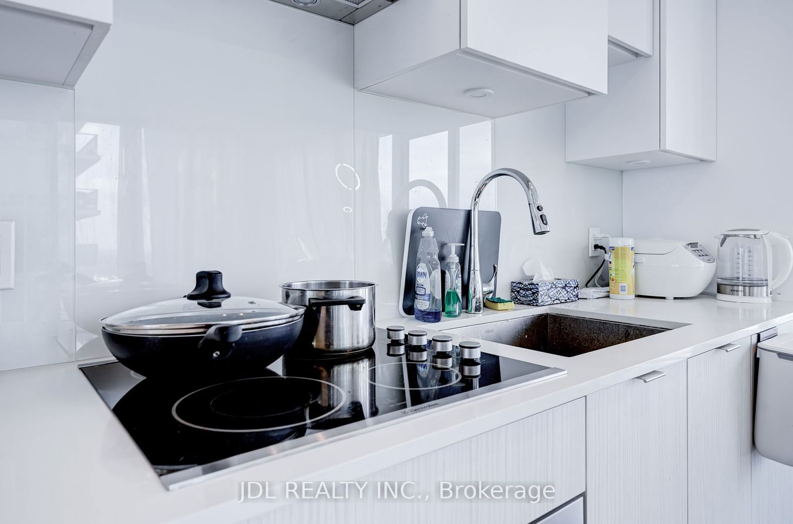 99 Broadway Ave, unit 3104 for sale - image #10