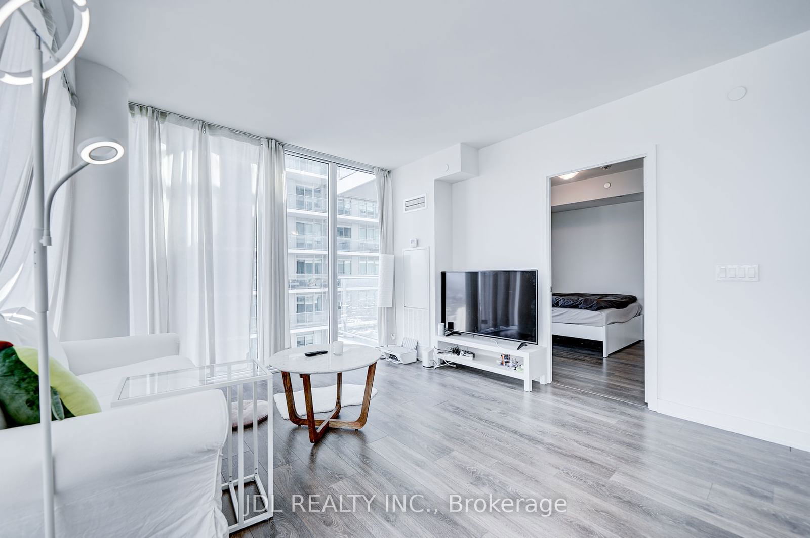 99 Broadway Ave, unit 3104 for sale - image #7