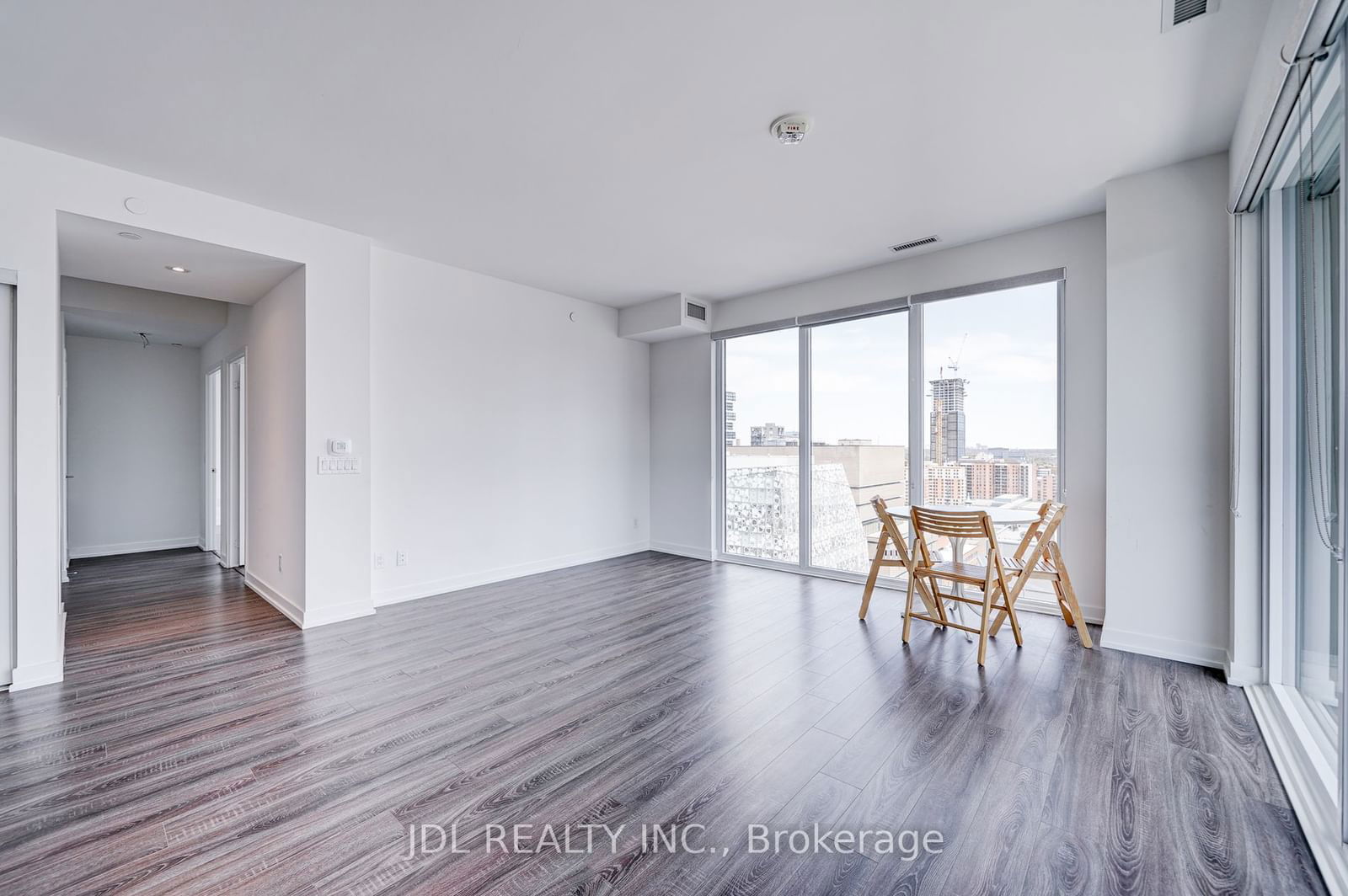 20 Edward St, unit 1503 for sale