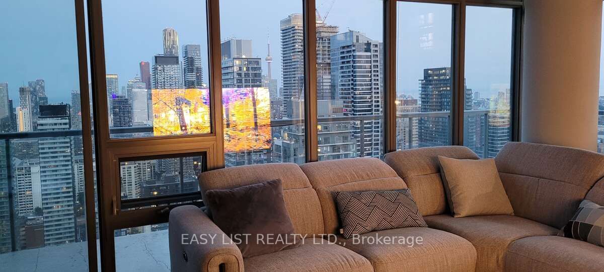 33 Charles St E, unit 3903 for sale - image #11