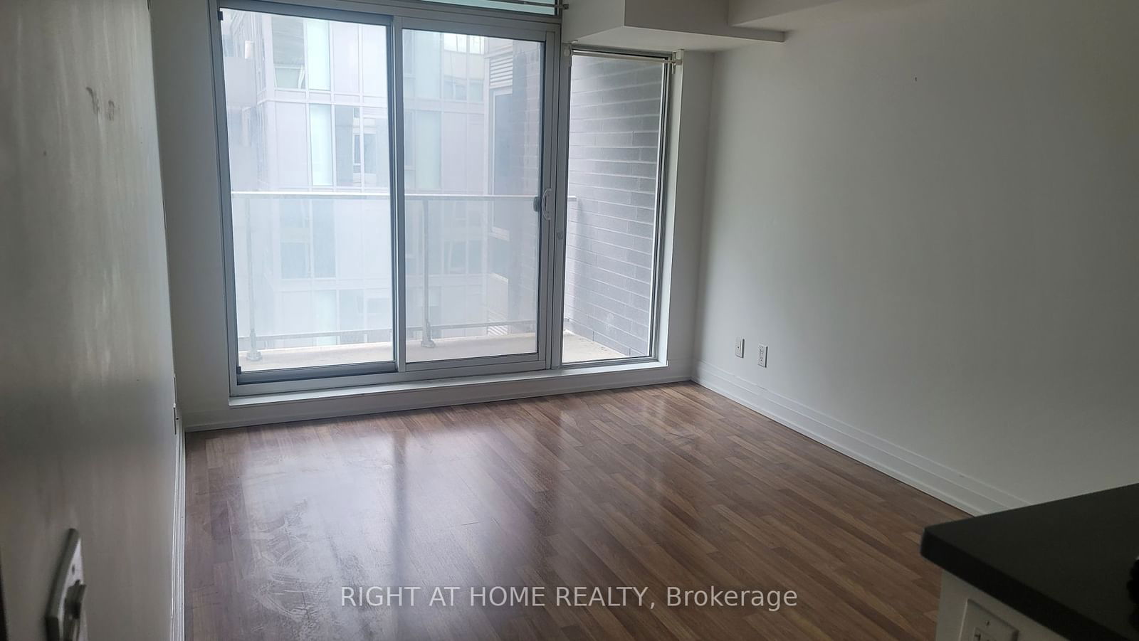 565 Wilson Ave, unit 507W for rent - image #8