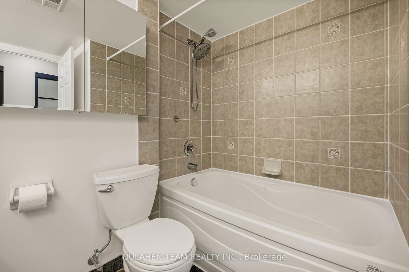 78 Harrison Garden Blvd, unit 1612 for sale - image #24