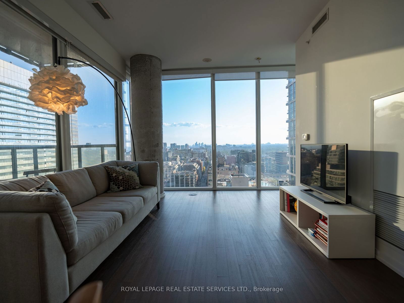 101 Peter St, unit 2309 for sale - image #10