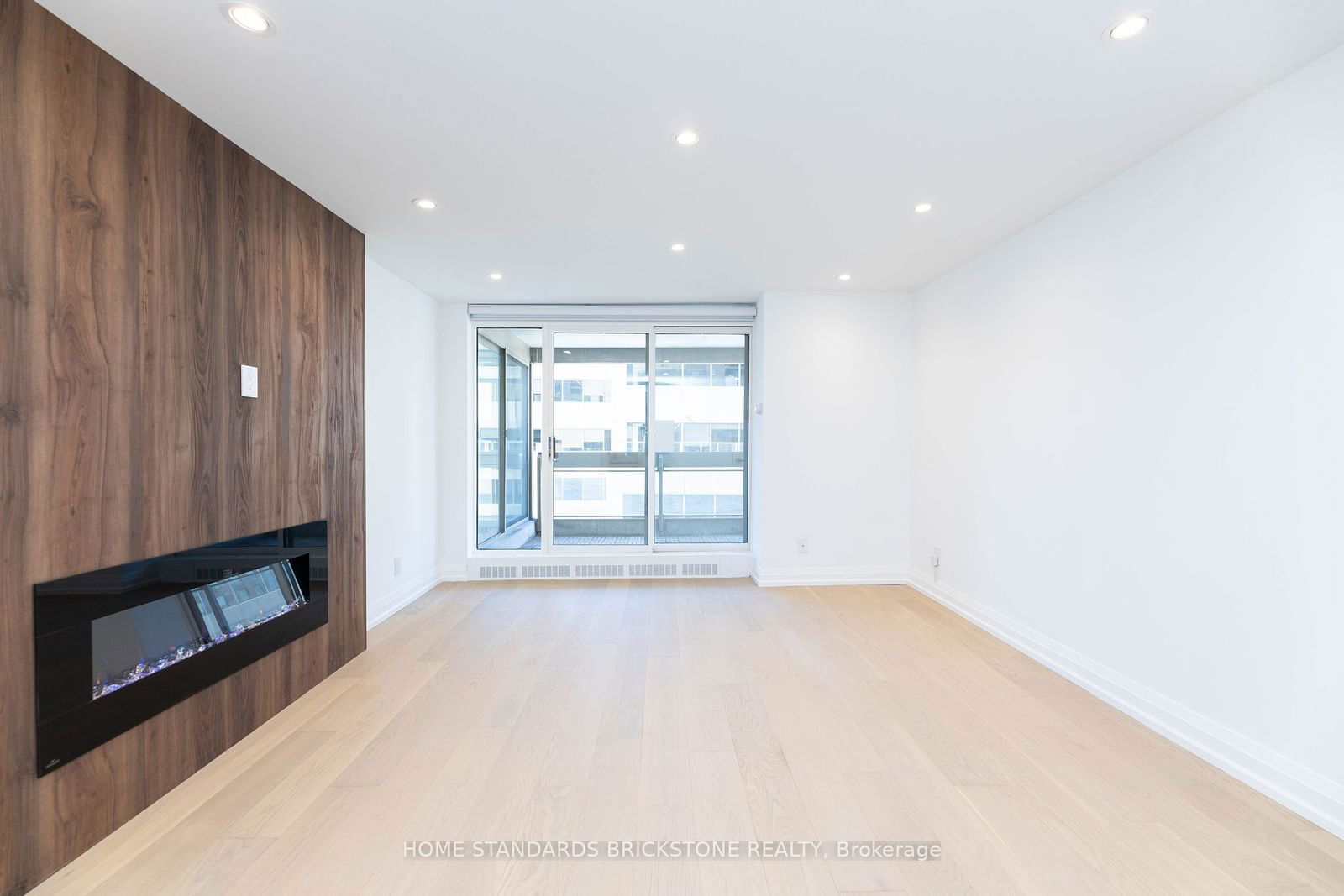 61 ST CLAIR Ave W, unit 805 for sale - image #18