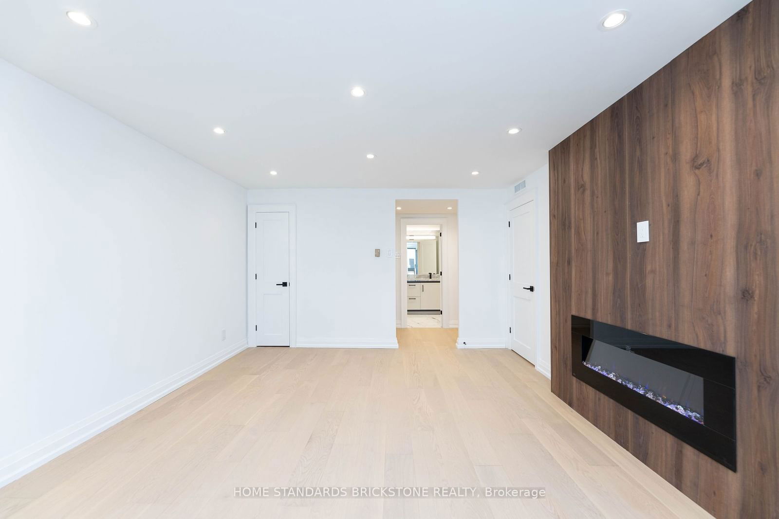 61 ST CLAIR Ave W, unit 805 for sale - image #19