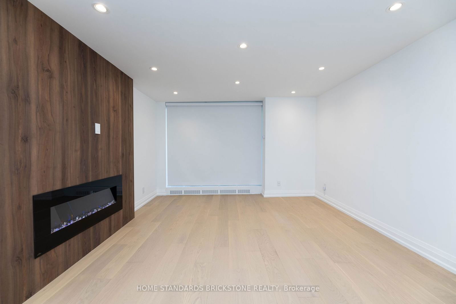 61 ST CLAIR Ave W, unit 805 for sale - image #33