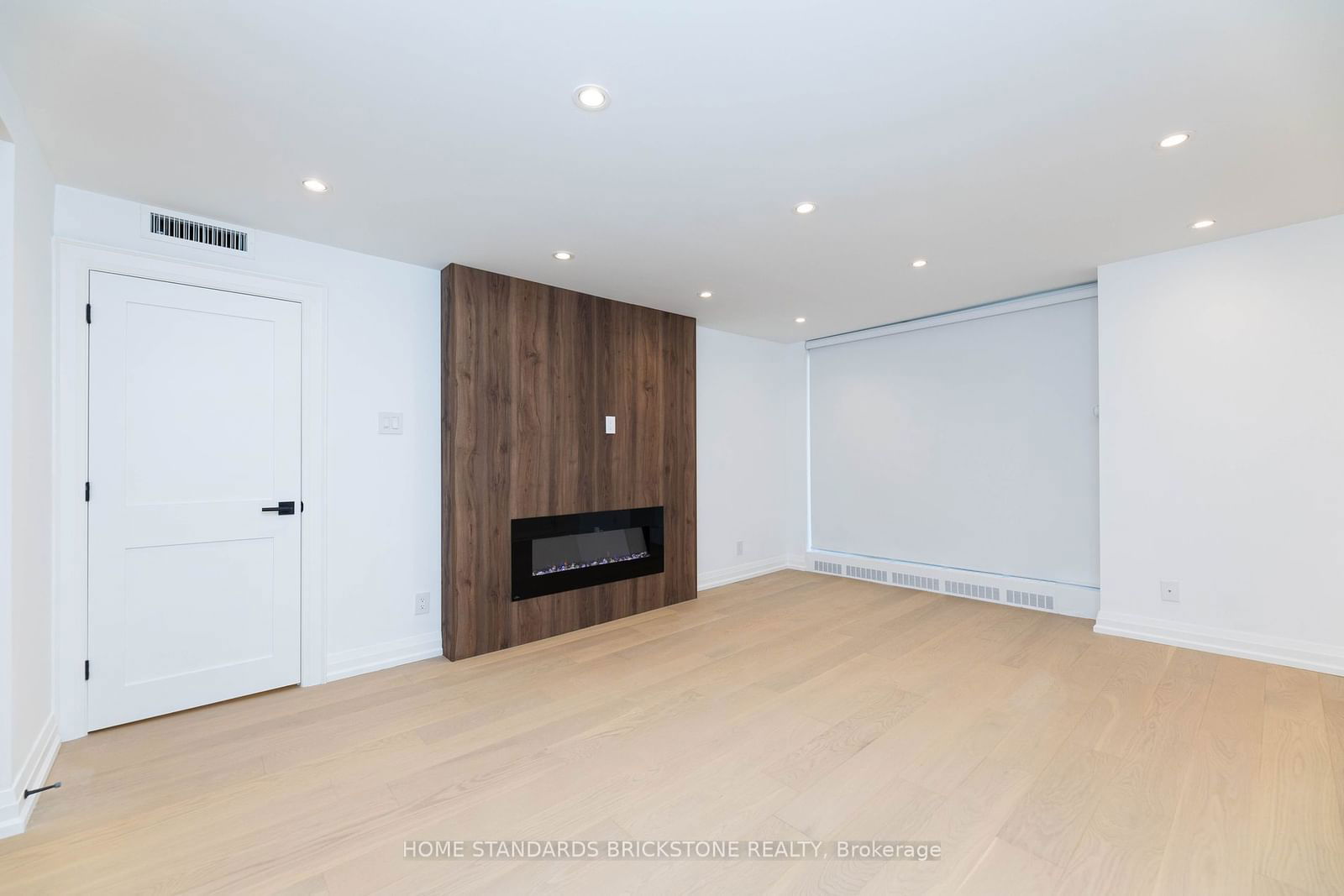 61 ST CLAIR Ave W, unit 805 for sale - image #34