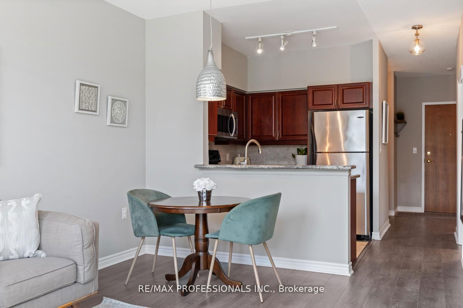 3830 Bathurst St, unit 108 for sale - image #12