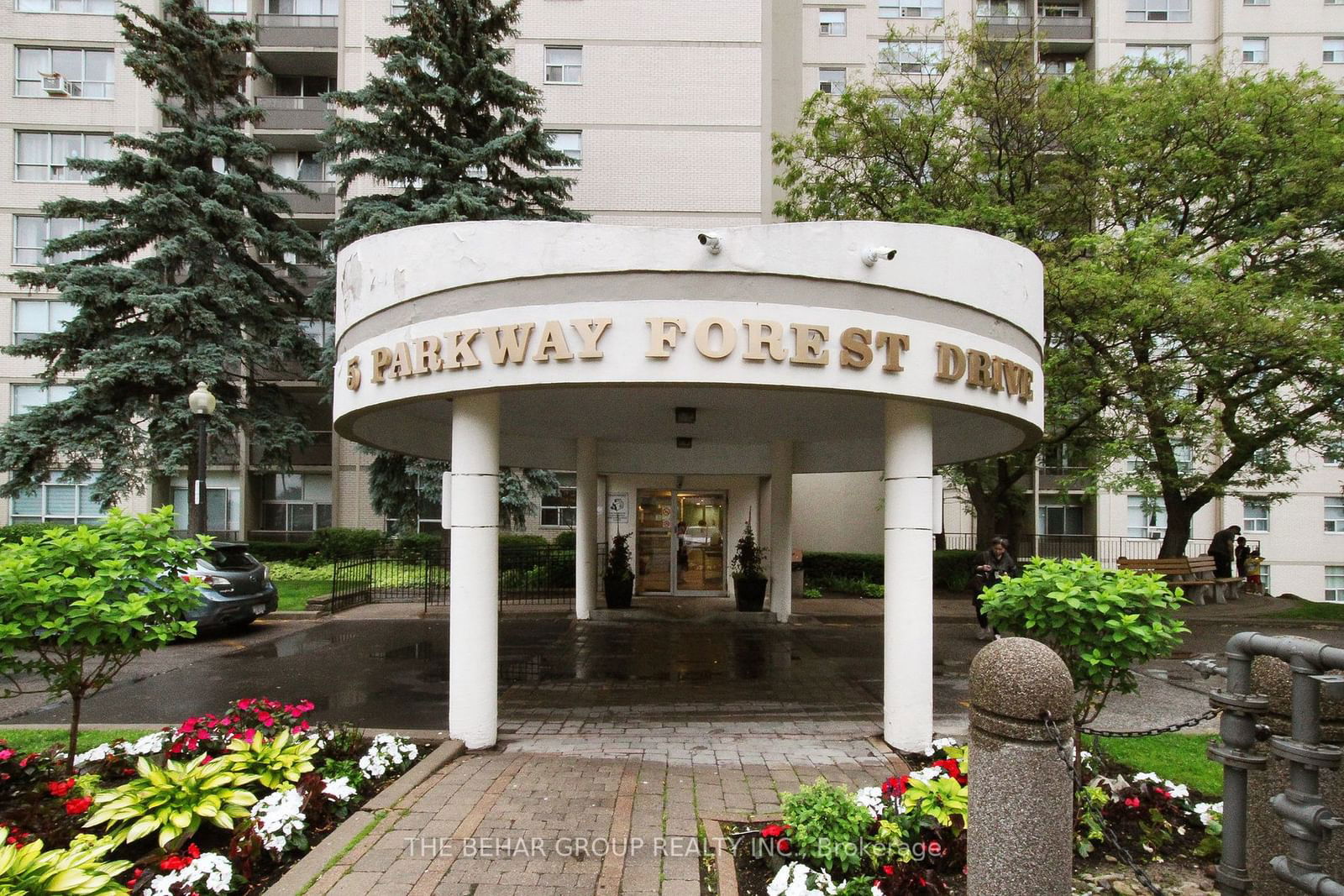 5 parkway forest Dr E, unit 612 for sale - image #2