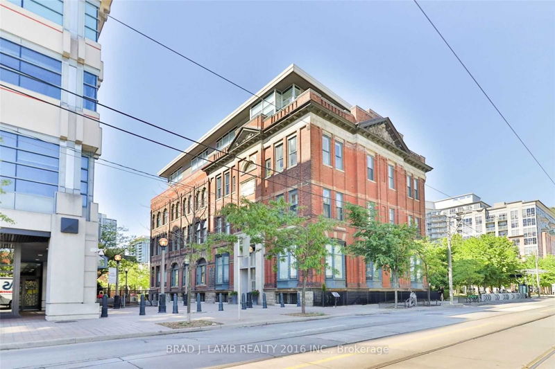 915 King St, unit 409 for sale - image #1