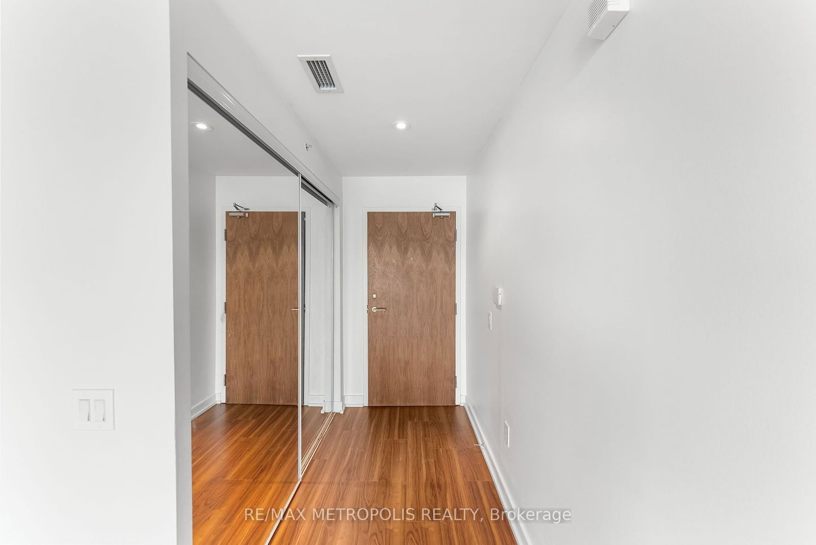 85 Queens Wharf Rd, unit 702 for sale - image #7