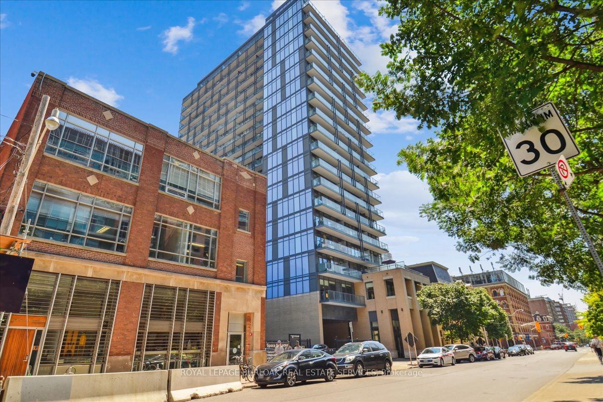 105 George St, unit 1011 for rent - image #5