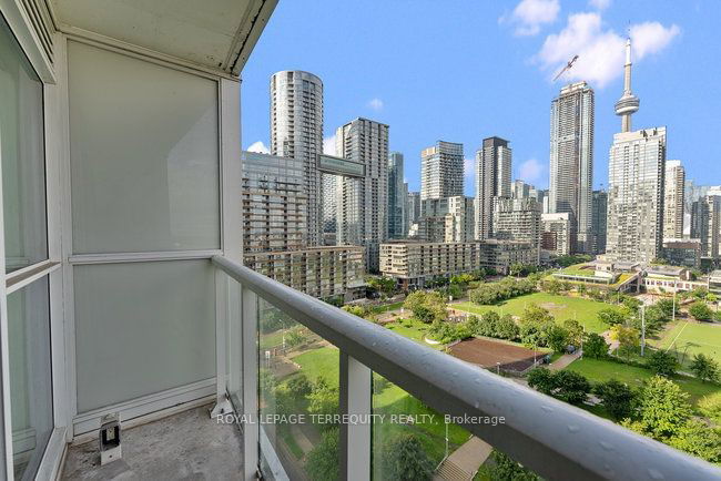 75 Queens Wharf Rd, unit 1802 for sale - image #1