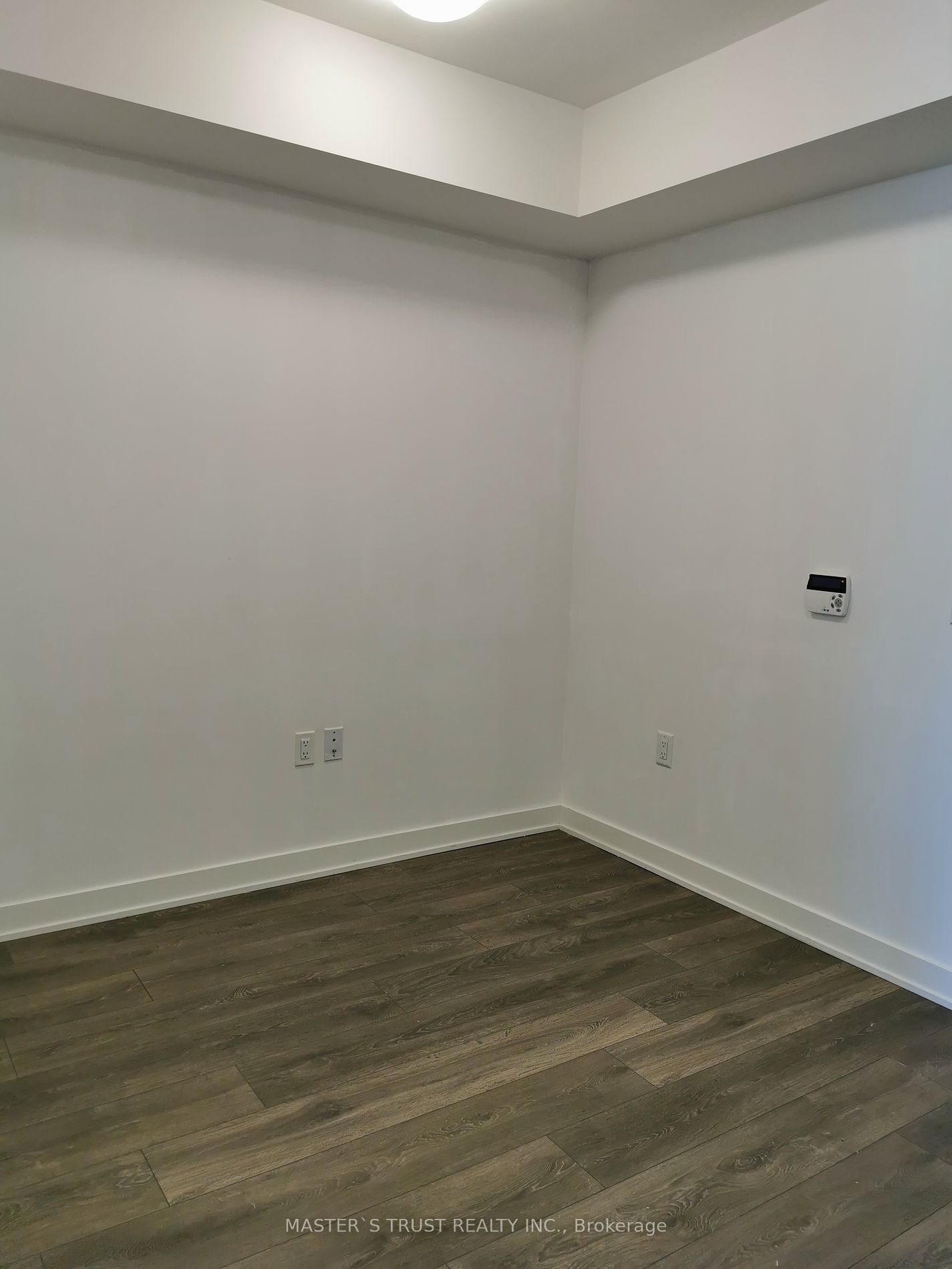 195 Redpath Ave, unit 2711 for rent - image #4