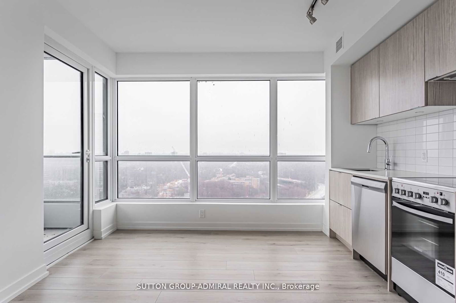 395 Bloor St E, unit 1308 for sale - image #12