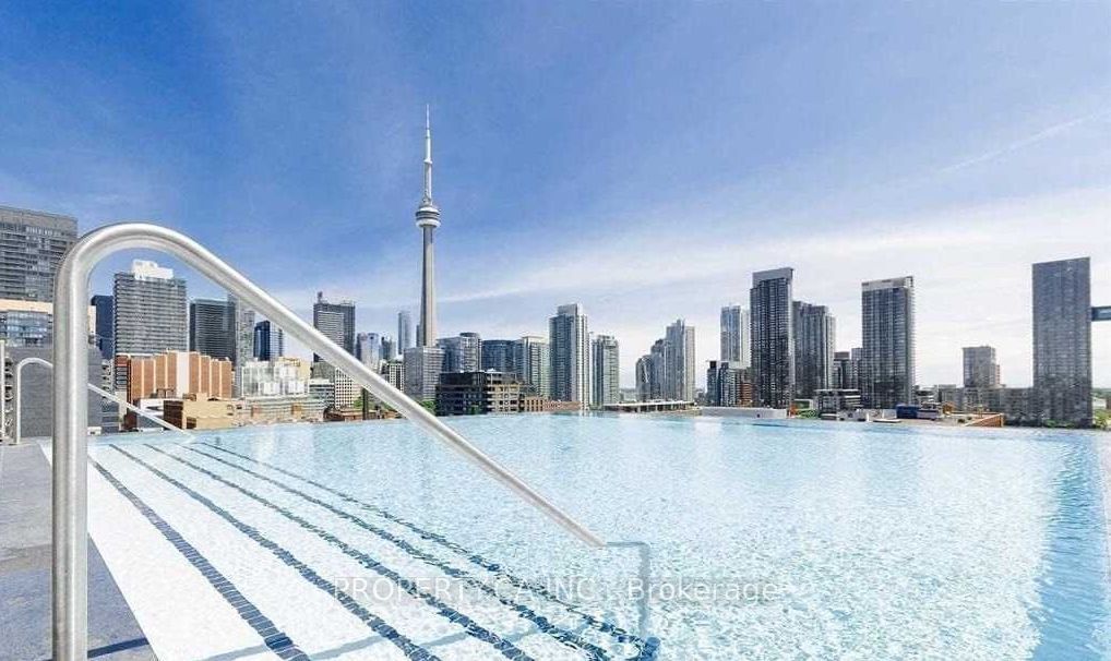 560 King St W, unit 205 for sale - image #14