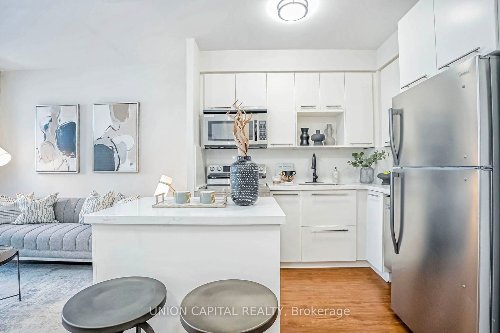 21 Carlton St, unit 2504 for sale - image #12