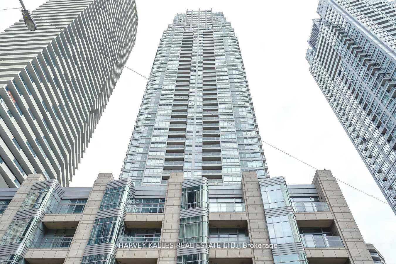 2191 Yonge St, unit 902 for rent - image #2