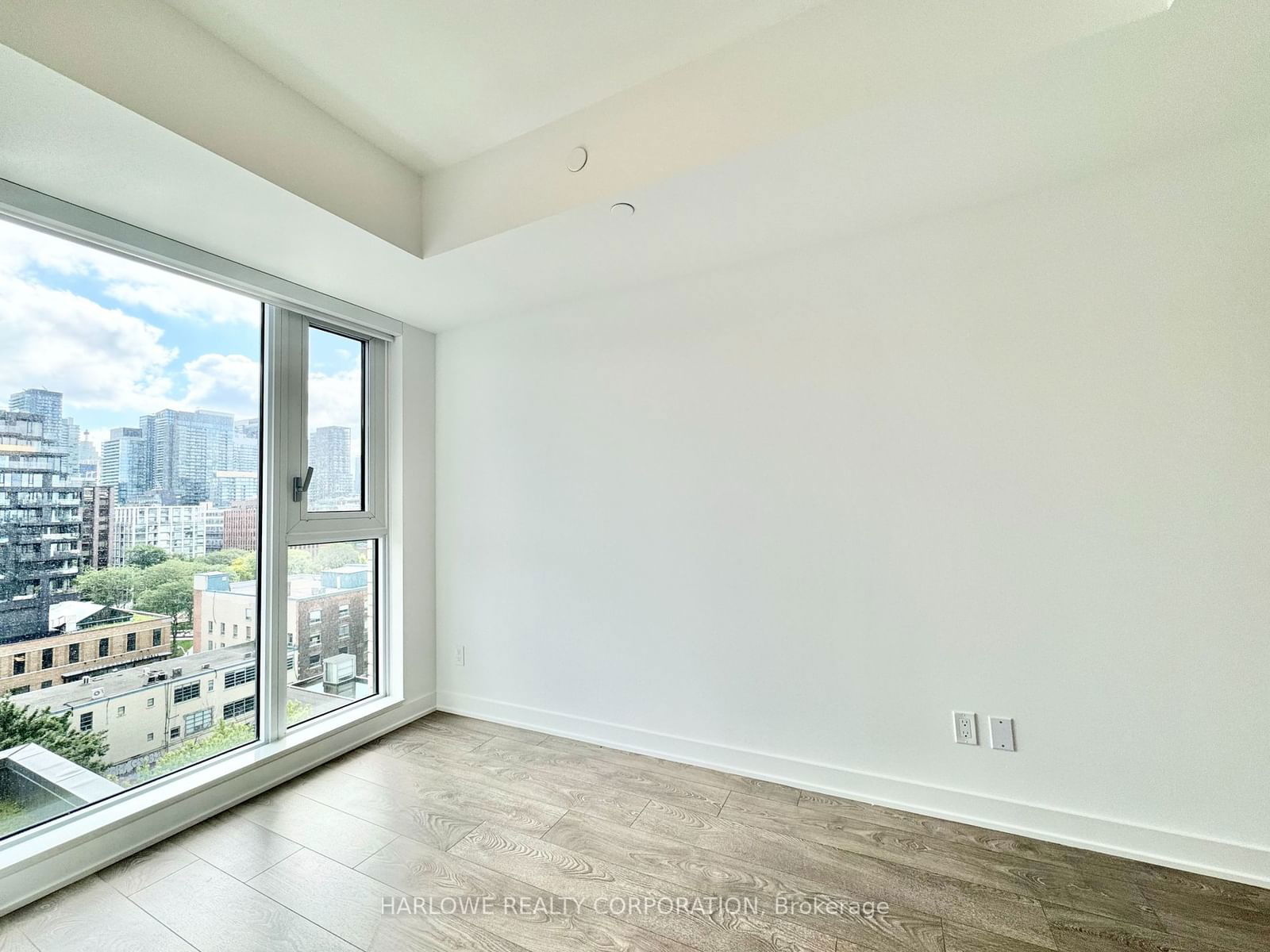 543 Richmond St W, unit 1007 for rent