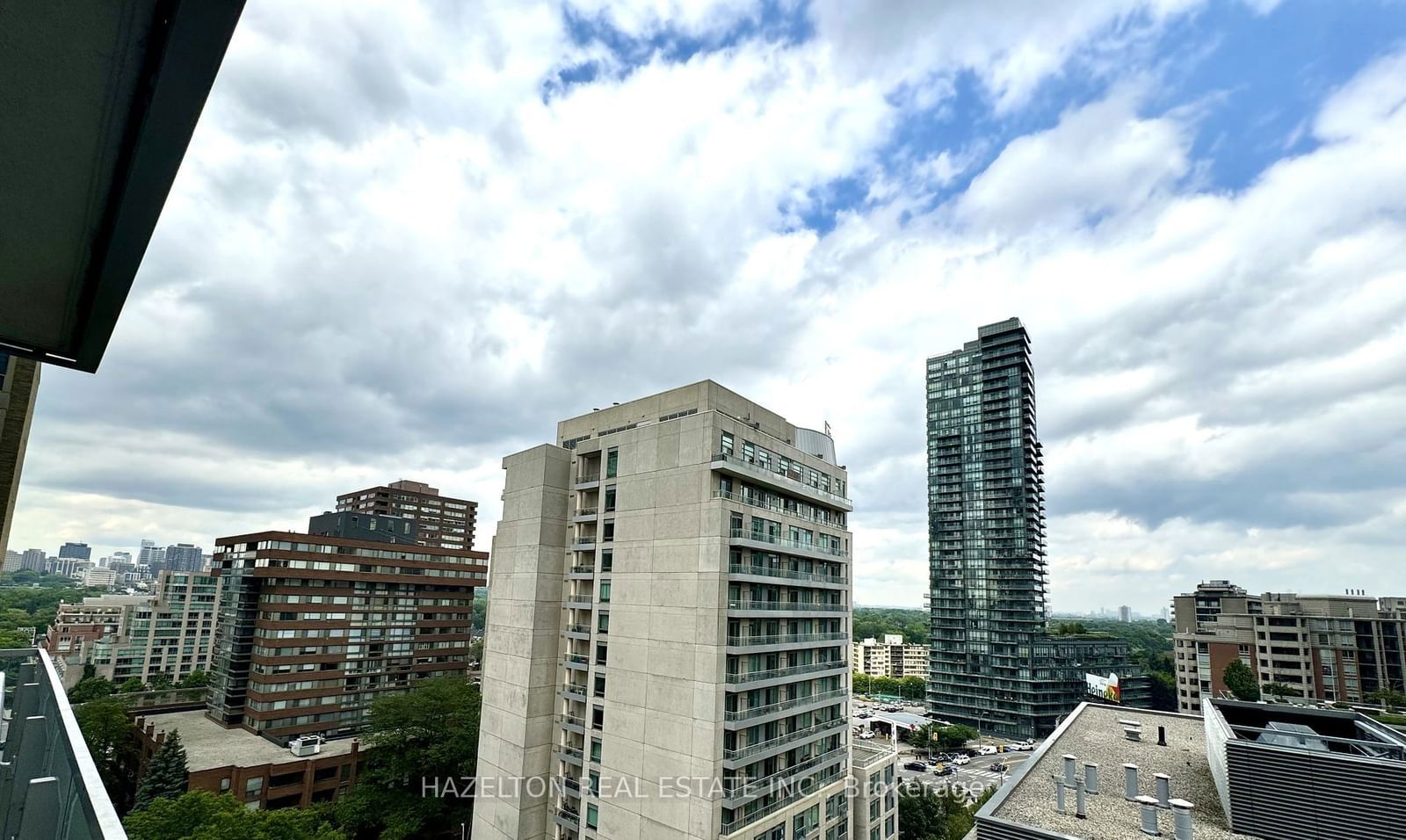 55 Scollard St, unit 1003 for rent