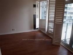 373 Front St W, unit 307 for rent