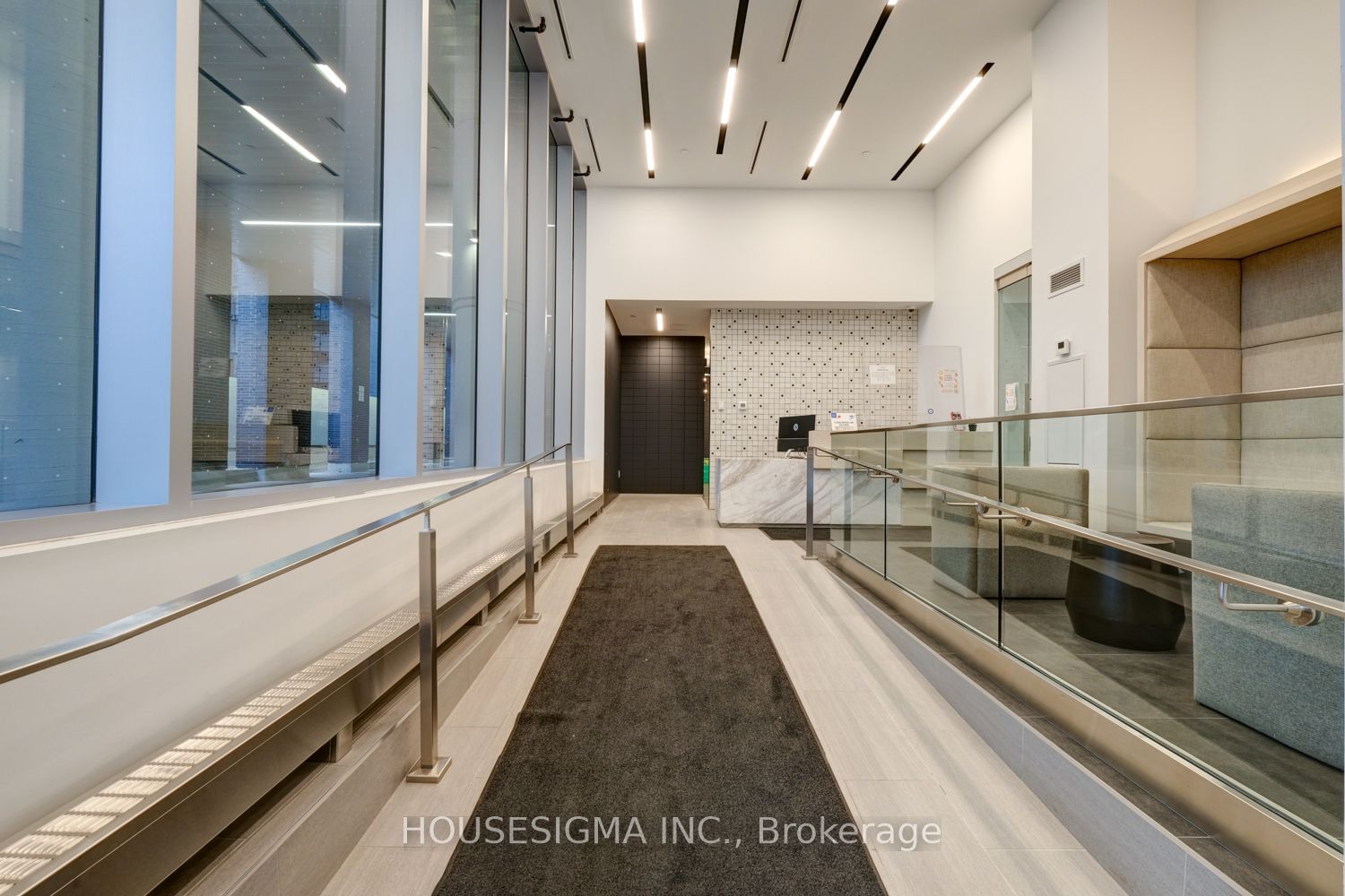 99 Broadway Ave, unit 1501 for rent - image #4